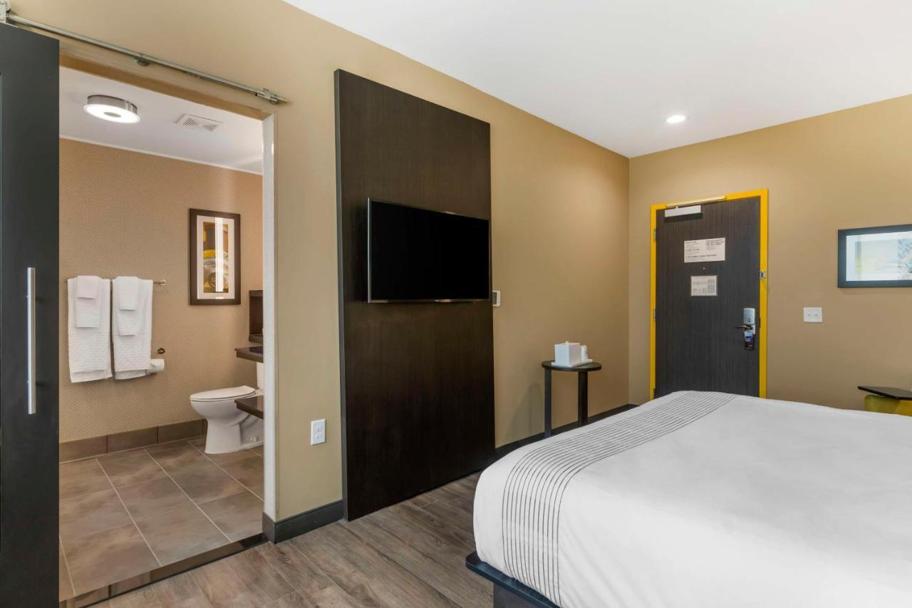 Glo Best Western Pooler - Savannah Airport Hotel Esterno foto