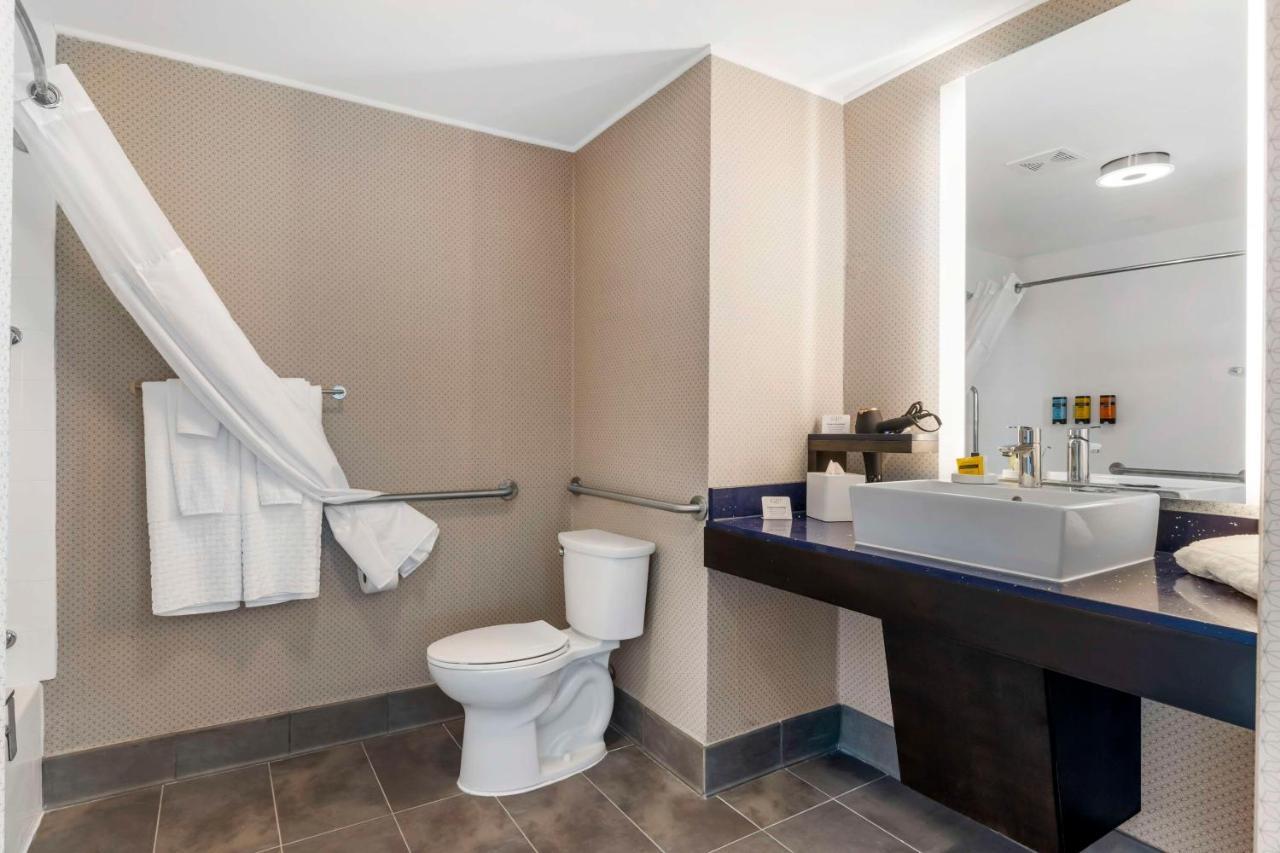 Glo Best Western Pooler - Savannah Airport Hotel Esterno foto